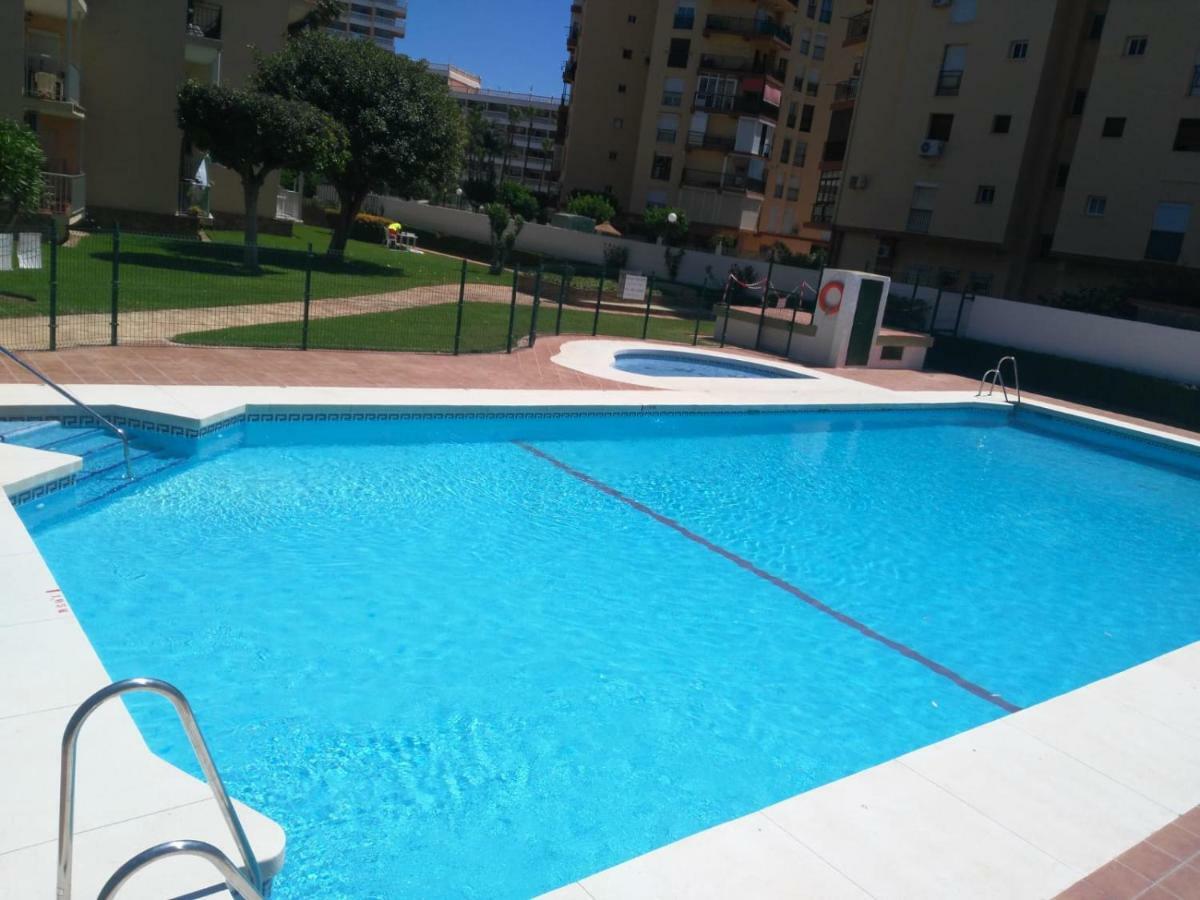 Apartamento En La Playa Τορρεμολίνος Εξωτερικό φωτογραφία